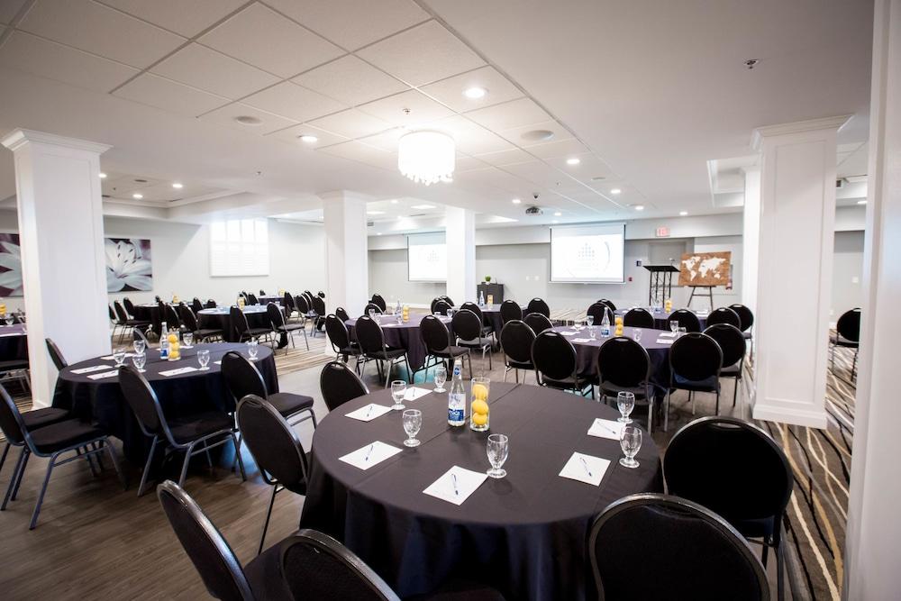 And Conference Centre Hotel